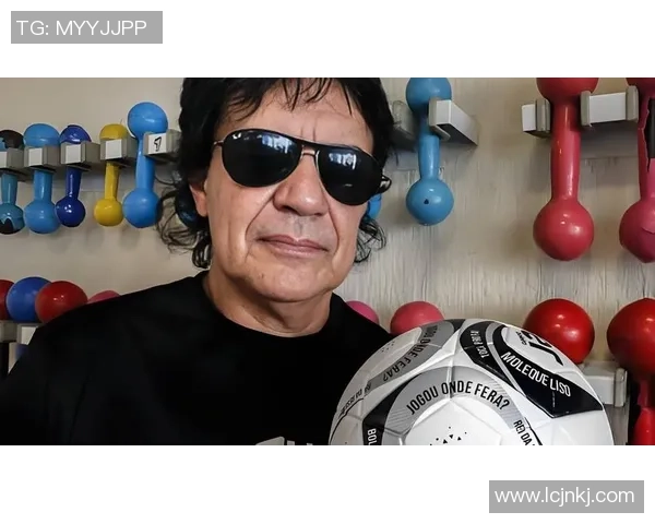 西藏球迷心目中的足球明星是谁他们对偶像的热爱与追随